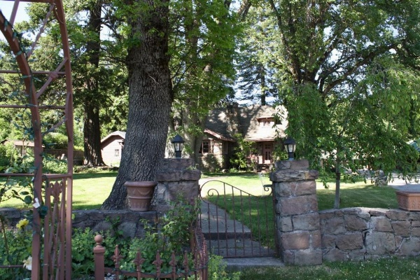 Strawberry Valley Inn image 15